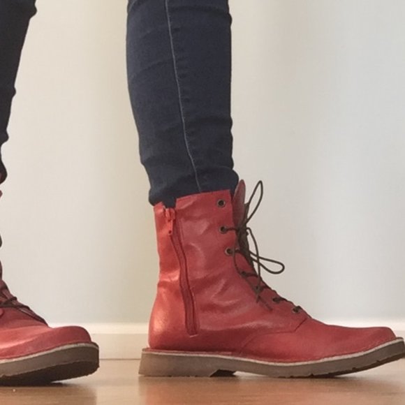 Vintage hand-crafted red+aqua leather desert boots - Picture 2 of 10